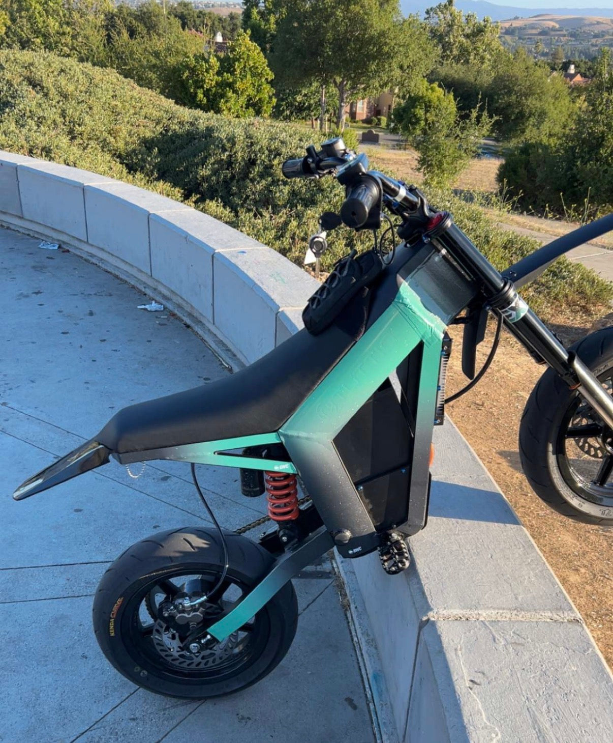Tuttio full frame decal kit